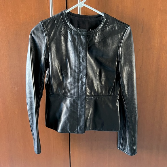 NWT Diane von Furstenberg Maya Black Leather Jacket size 2 - Picture 1 of 12